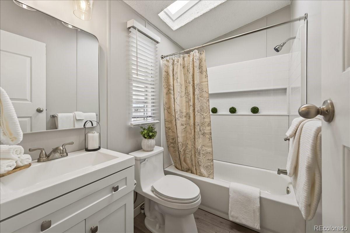 MLS Image #21 for 8410  madison way,denver, Colorado
