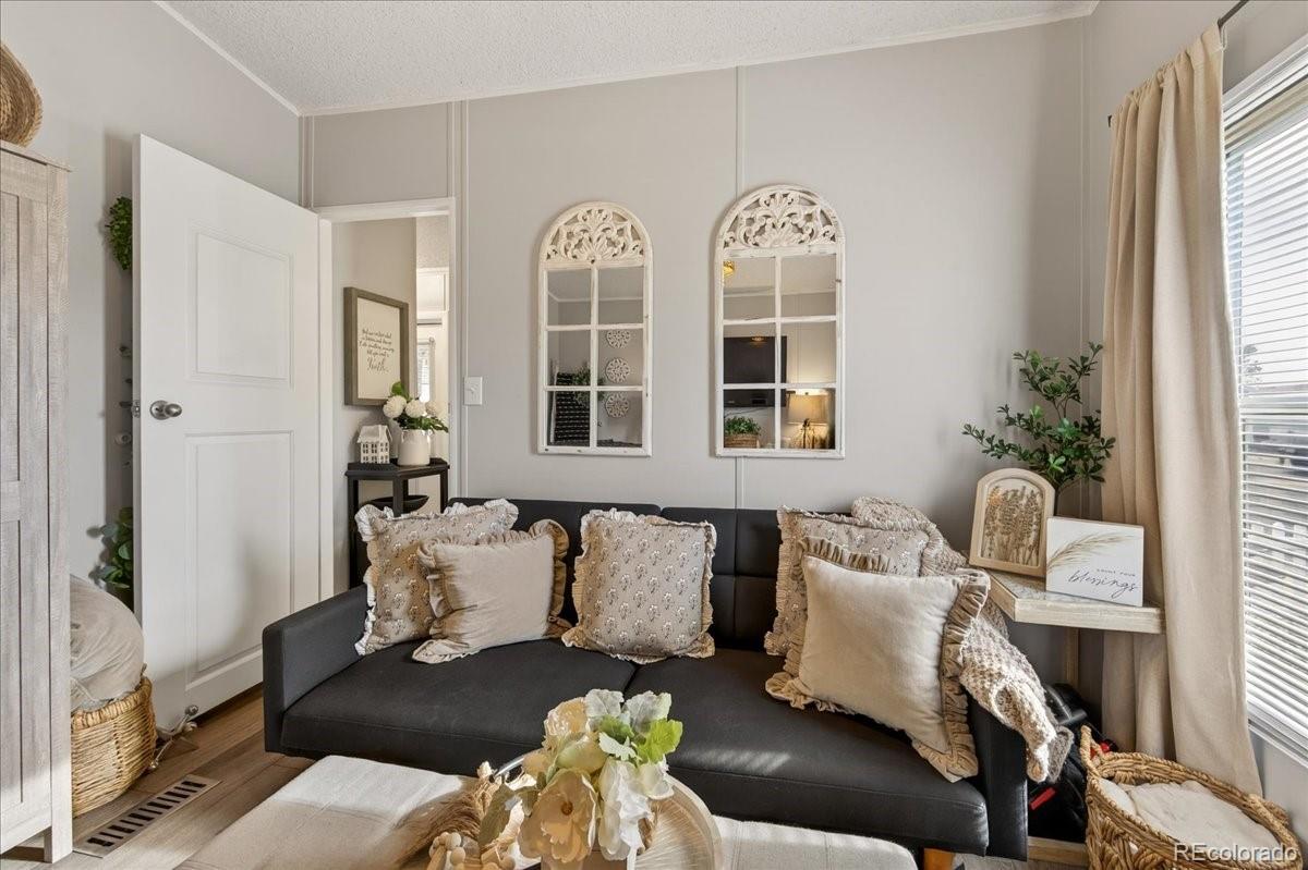 MLS Image #23 for 8410  madison way,denver, Colorado