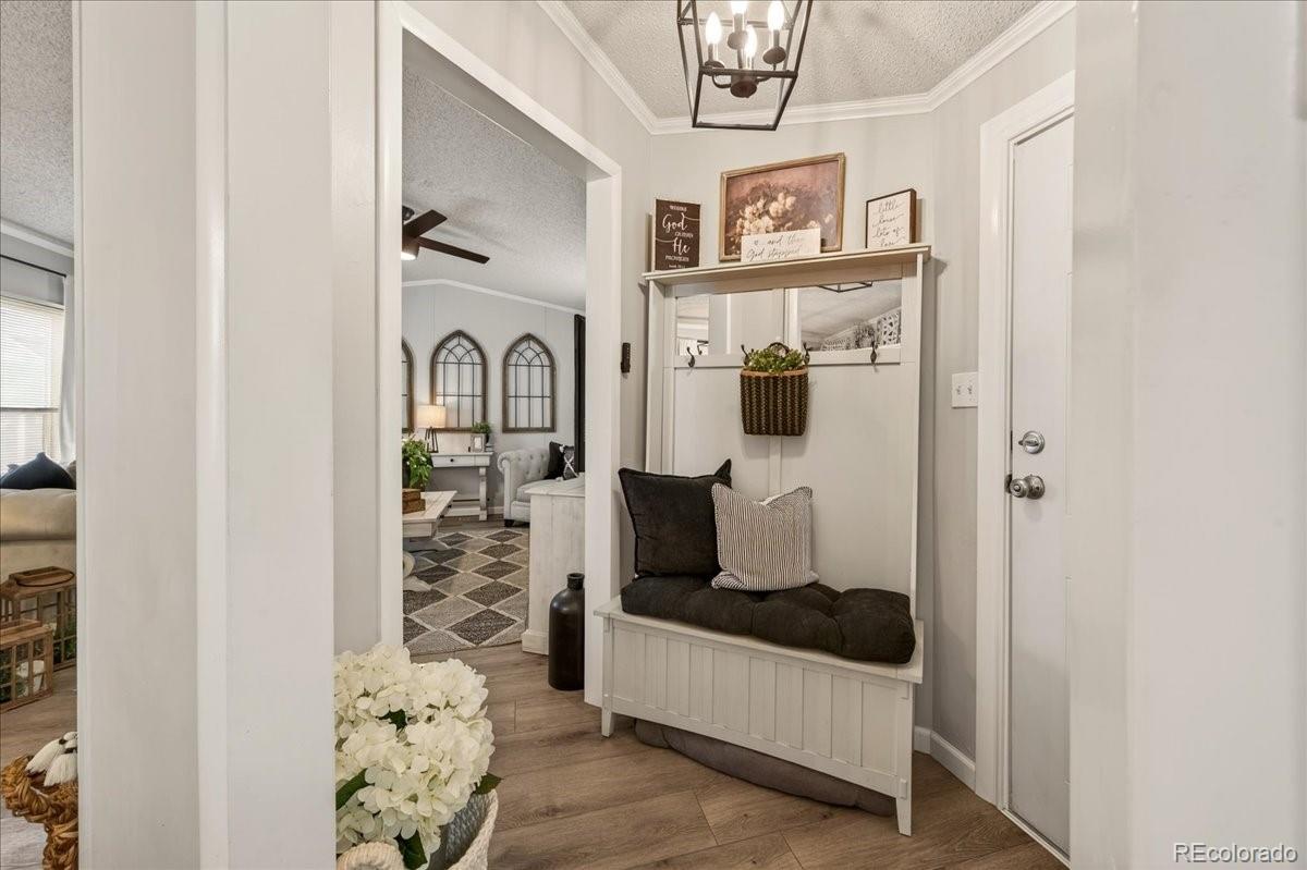 MLS Image #4 for 8410  madison way,denver, Colorado