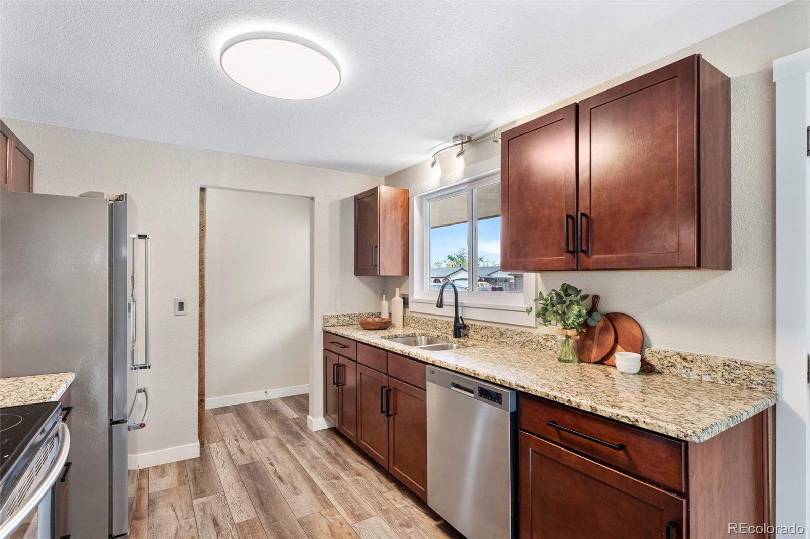 MLS Image #7 for 6317 w 71st avenue,arvada, Colorado