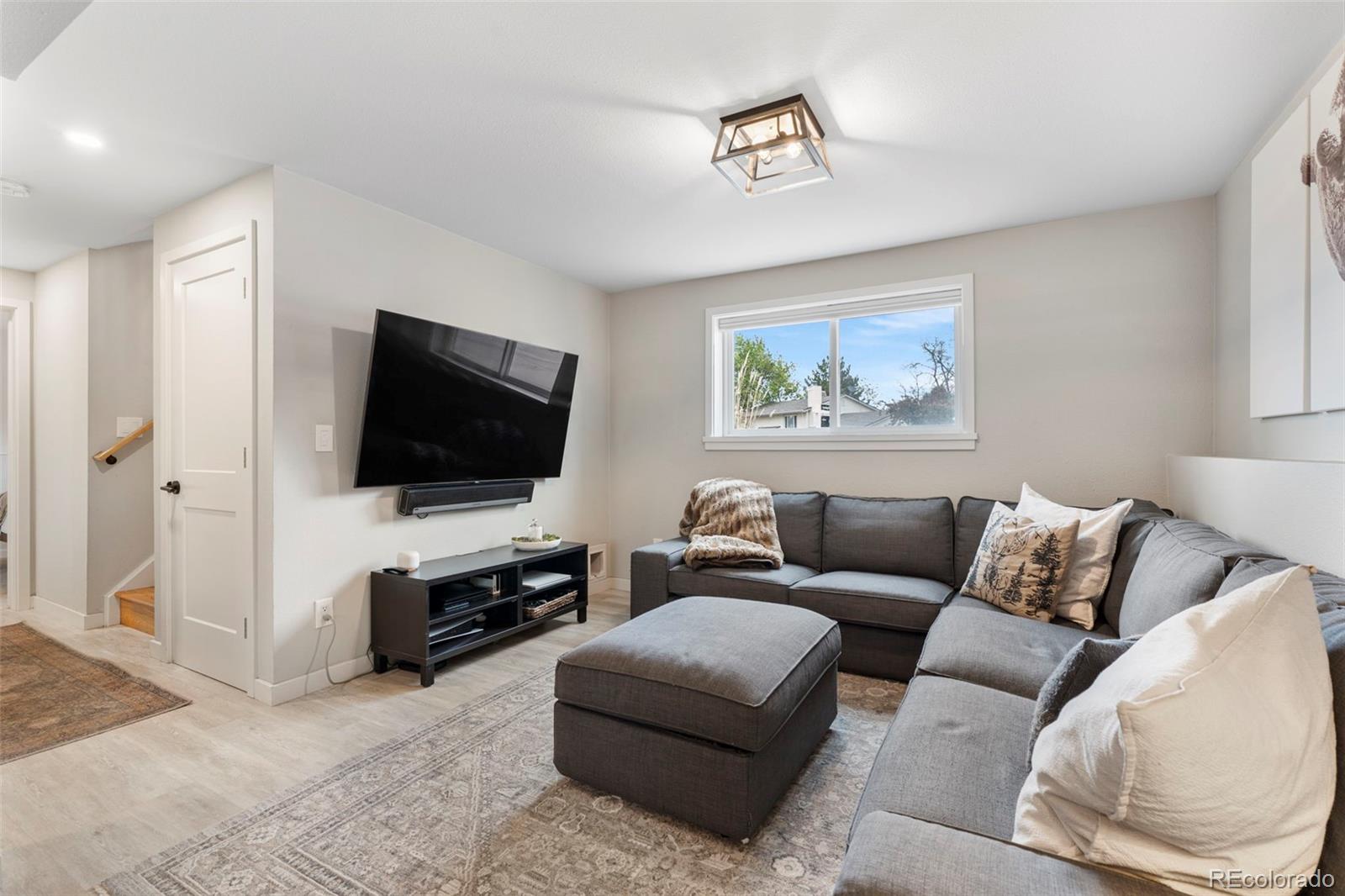 MLS Image #16 for 8943  cody court,broomfield, Colorado