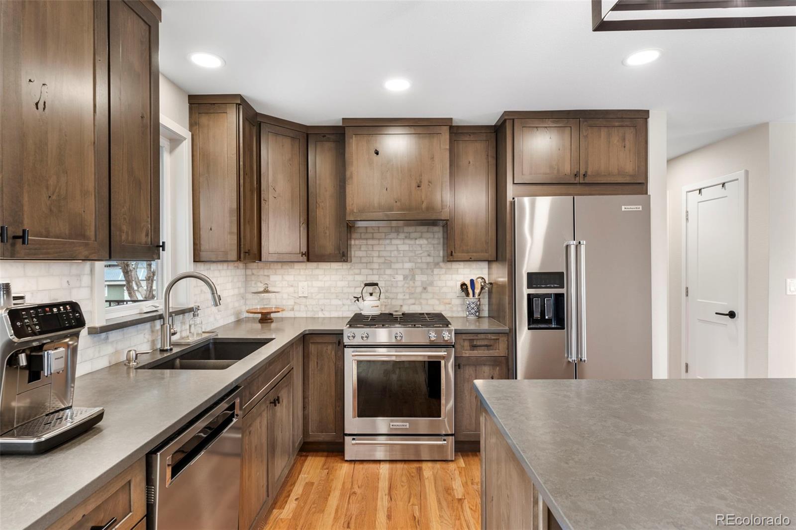 MLS Image #7 for 8943  cody court,broomfield, Colorado