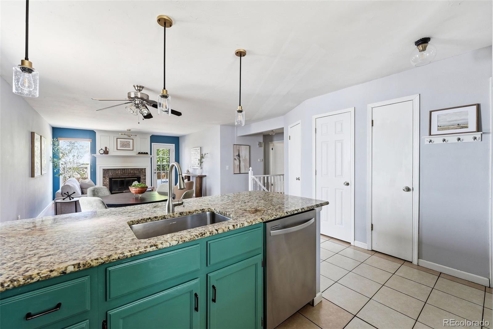 MLS Image #10 for 9929  garwood street,littleton, Colorado