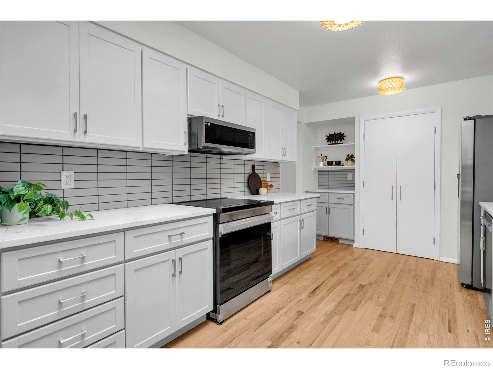 MLS Image #2 for 3545  clover circle,boulder, Colorado