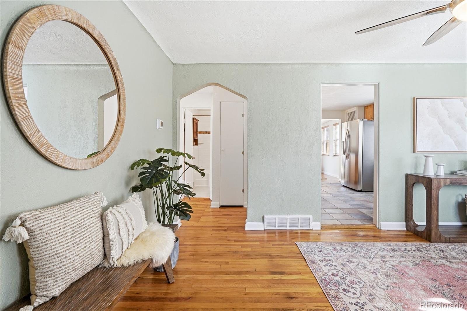 MLS Image #7 for 4560 s washington street,englewood, Colorado