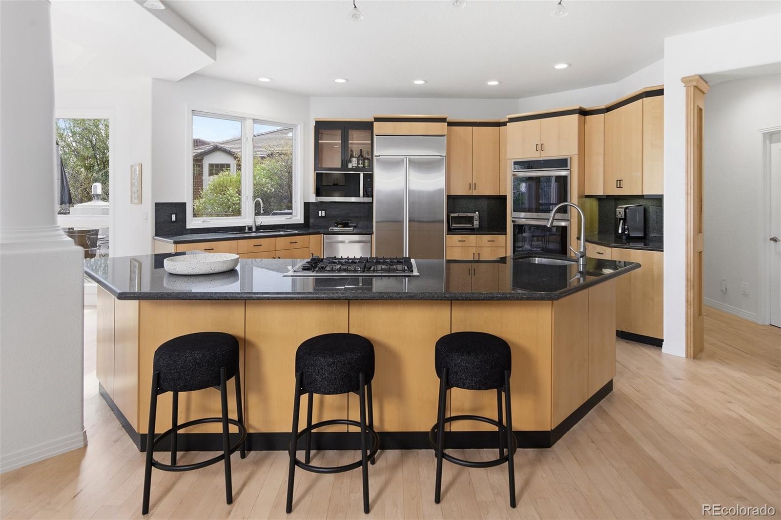 MLS Image #11 for 4590 e perry parkway,greenwood village, Colorado