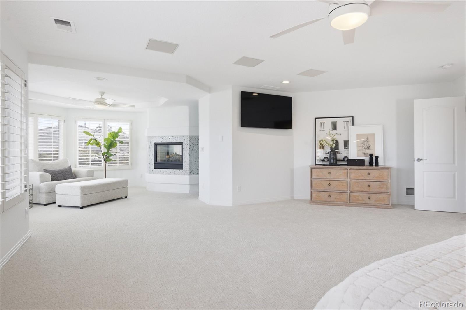 MLS Image #23 for 4590 e perry parkway,greenwood village, Colorado