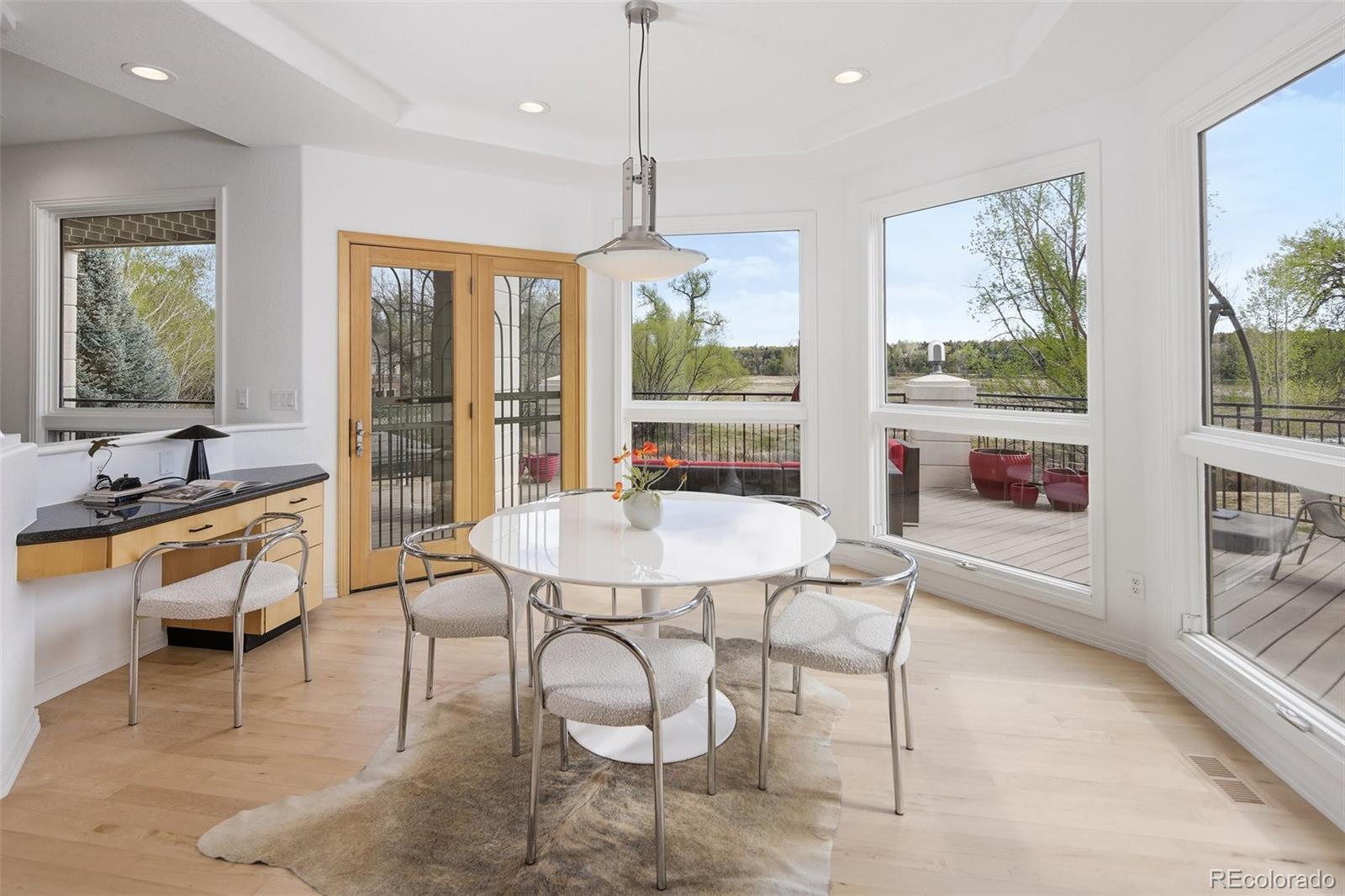 MLS Image #6 for 4590 e perry parkway,greenwood village, Colorado