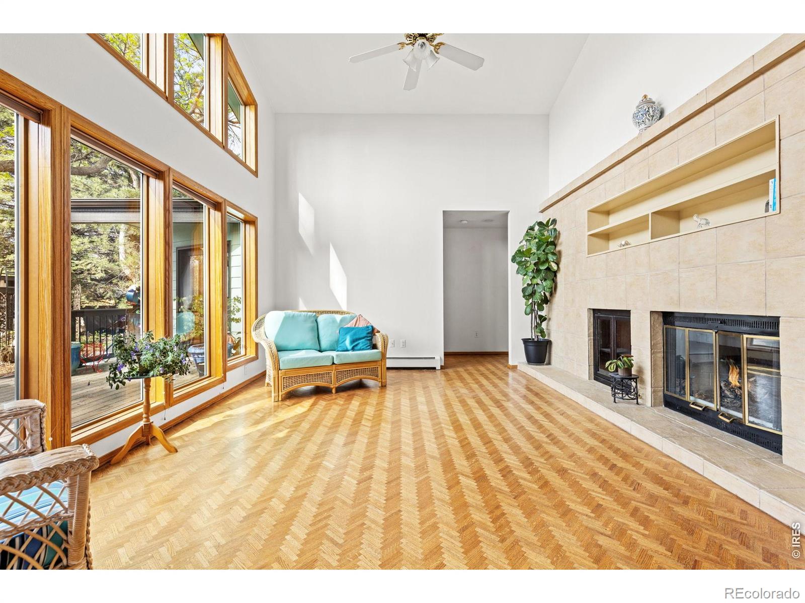 MLS Image #10 for 7598  estate circle,niwot, Colorado