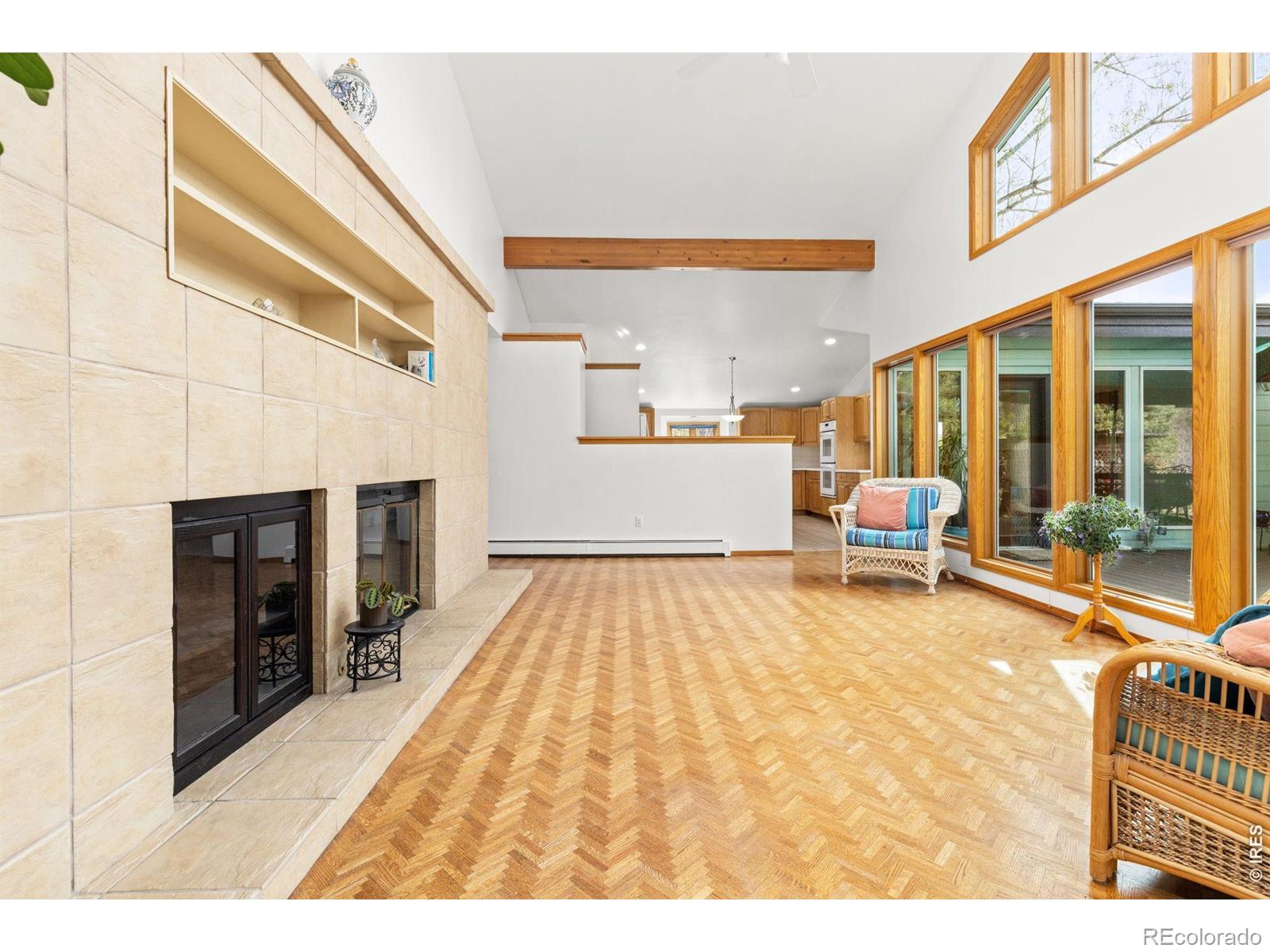 MLS Image #13 for 7598  estate circle,niwot, Colorado