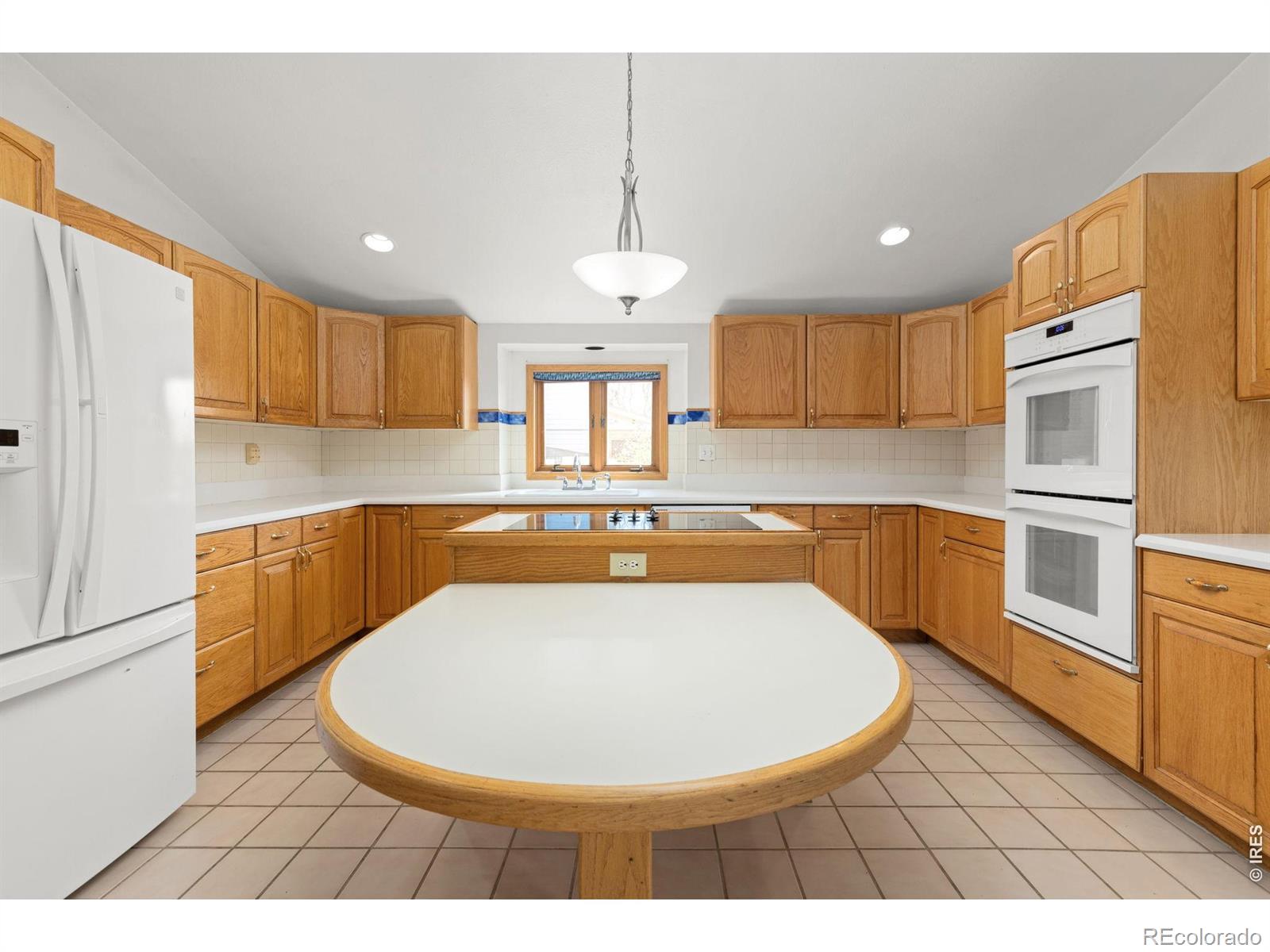 MLS Image #14 for 7598  estate circle,niwot, Colorado