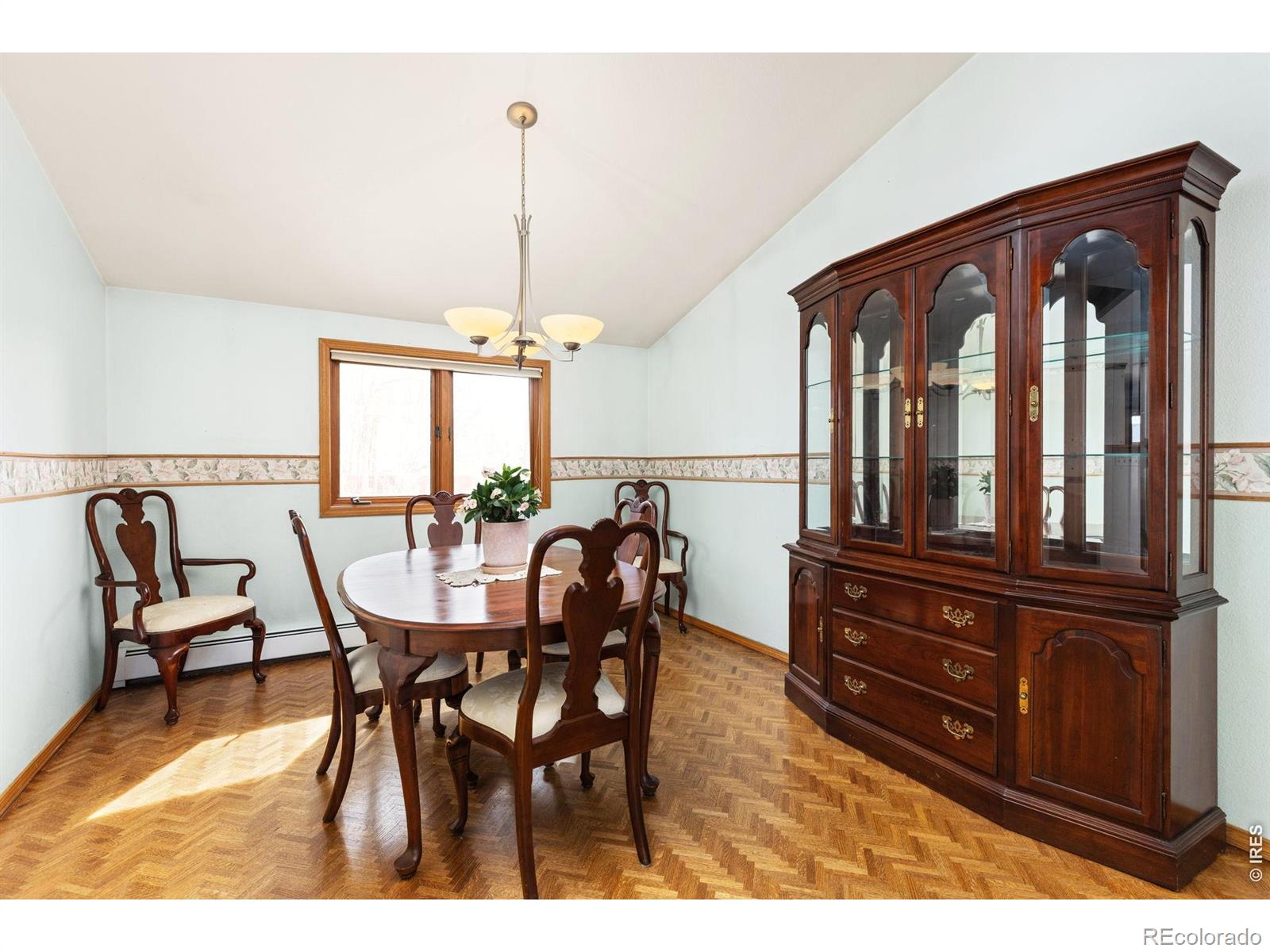 MLS Image #17 for 7598  estate circle,niwot, Colorado
