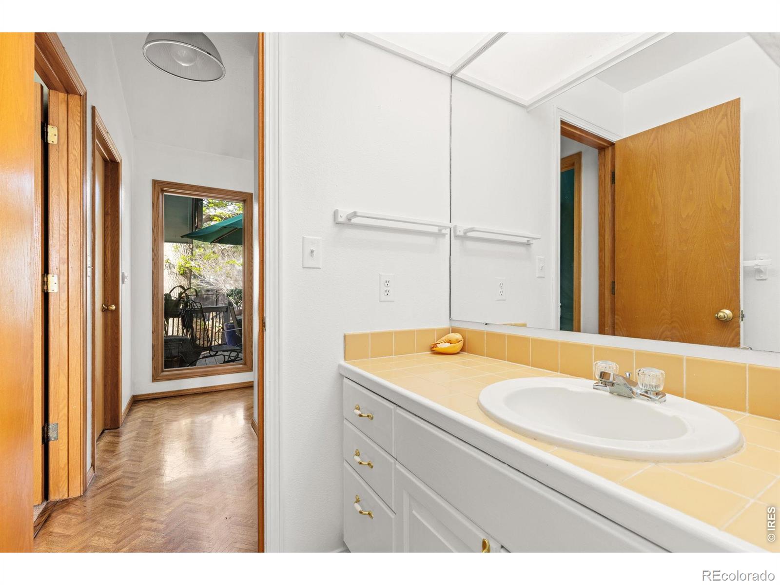 MLS Image #26 for 7598  estate circle,niwot, Colorado