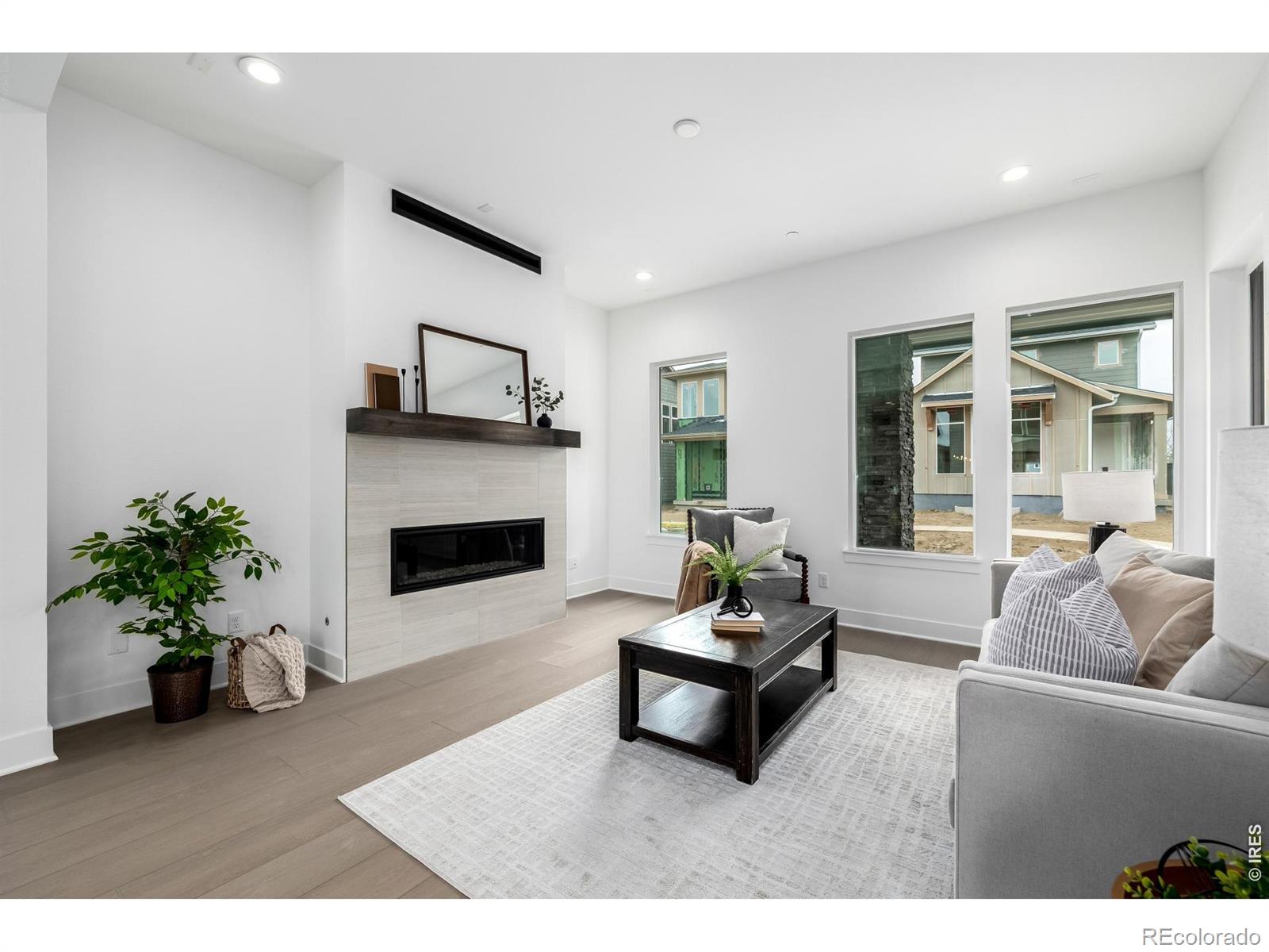 MLS Image #4 for 672  apex street,erie, Colorado