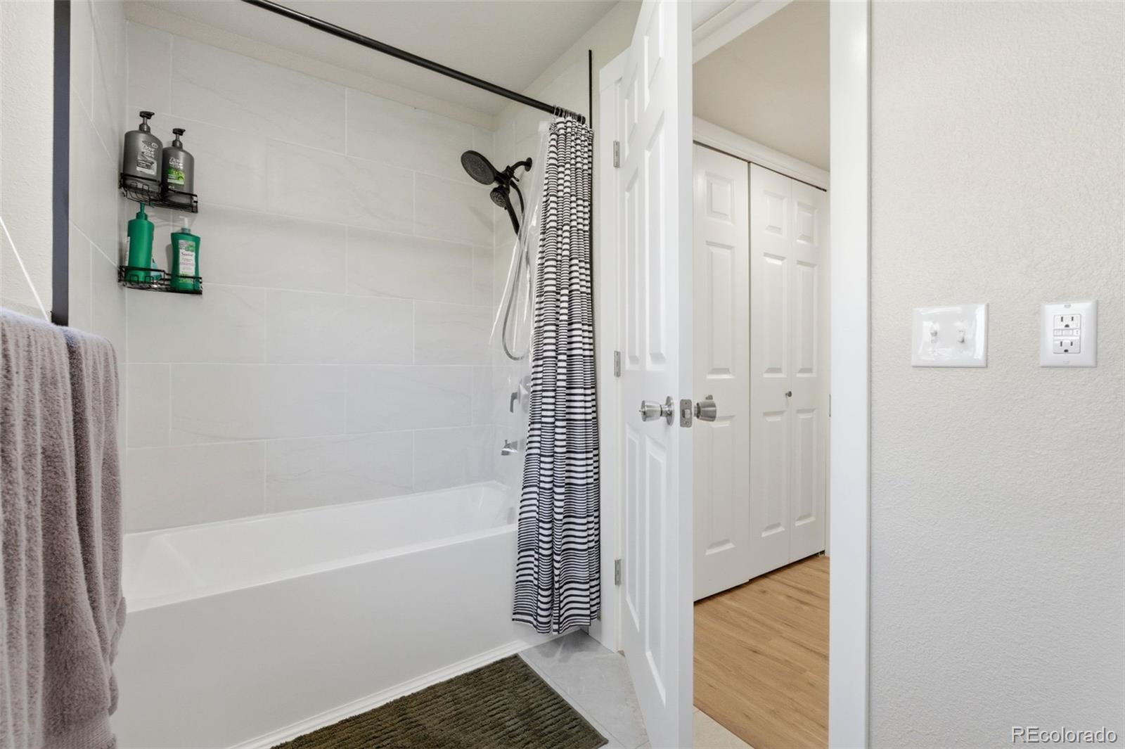MLS Image #24 for 19083 e 16th avenue ,aurora, Colorado