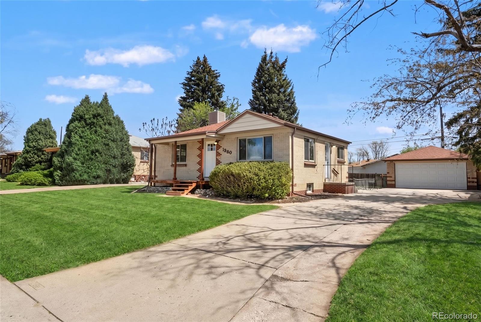 MLS Image #11 for 1380 s alcott street,denver, Colorado