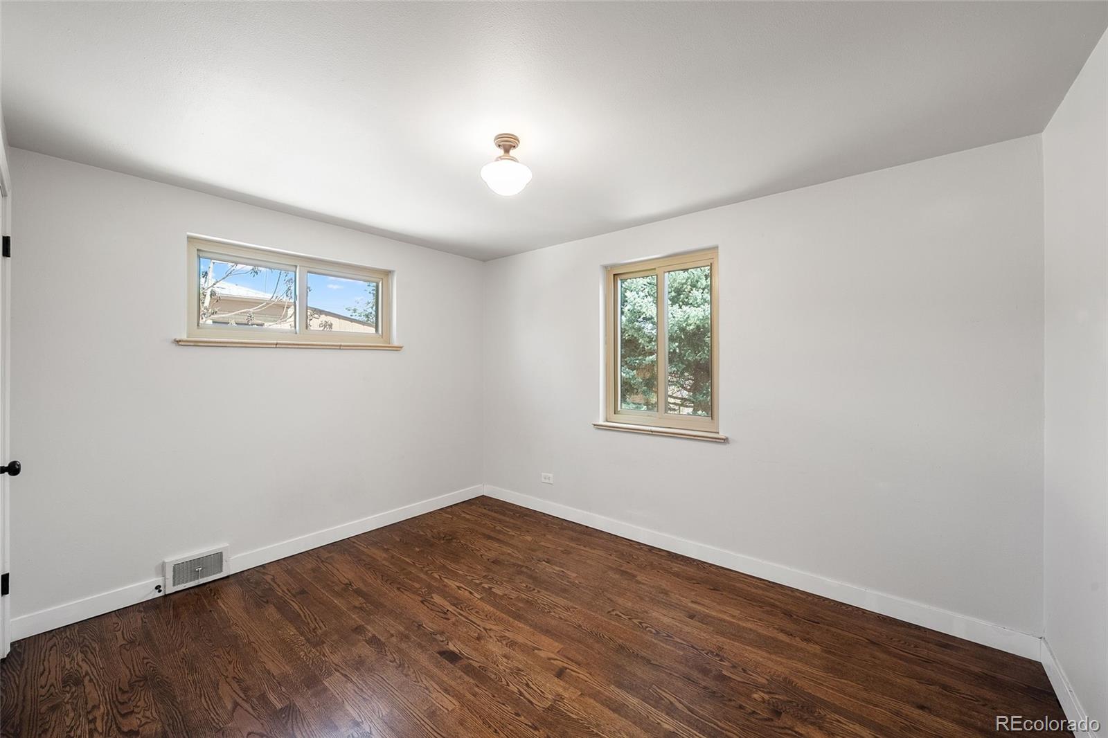 MLS Image #19 for 1380 s alcott street,denver, Colorado