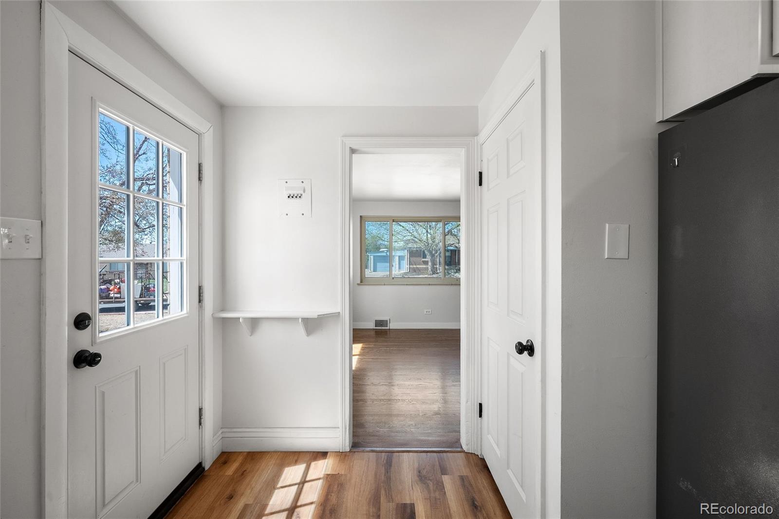 MLS Image #9 for 1380 s alcott street,denver, Colorado