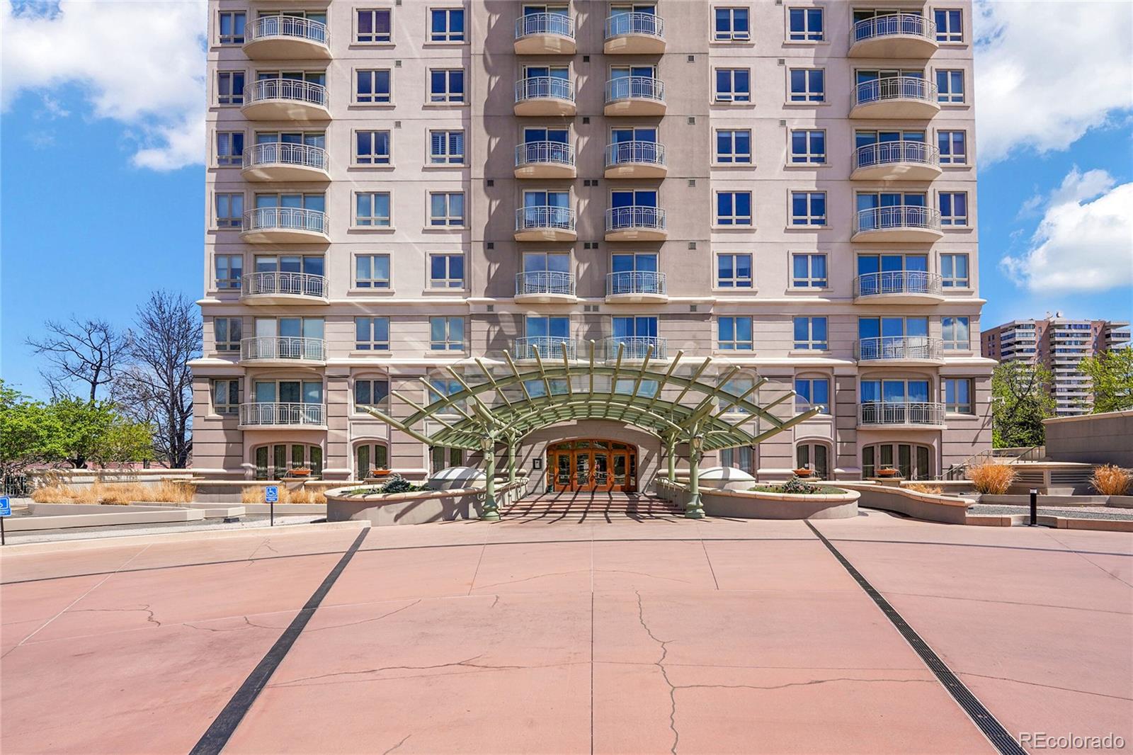 MLS Image #3 for 400 e 3rd avenue 902,denver, Colorado
