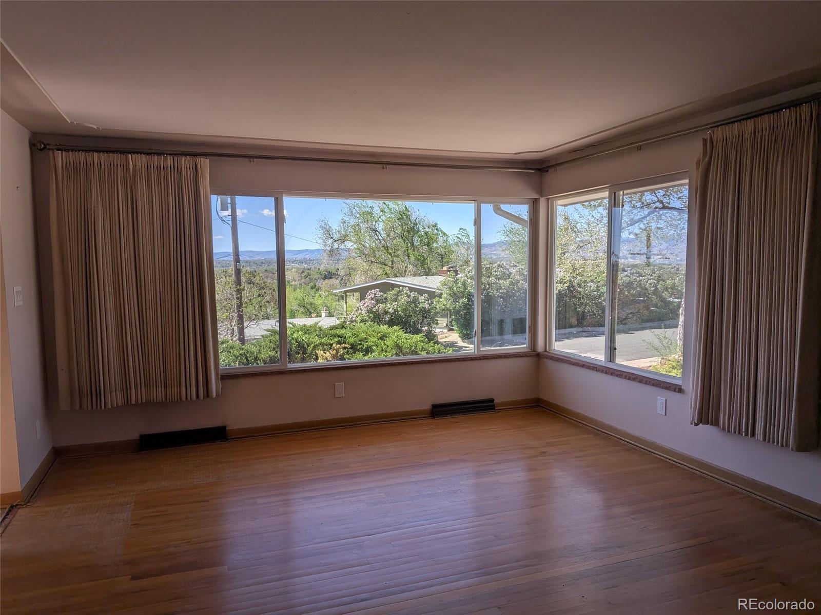 MLS Image #2 for 8223 w 62nd place,arvada, Colorado