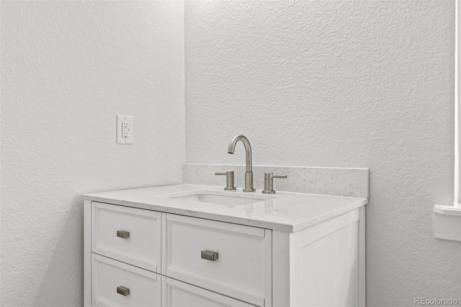 MLS Image #18 for 17485 e chenango drive,aurora, Colorado