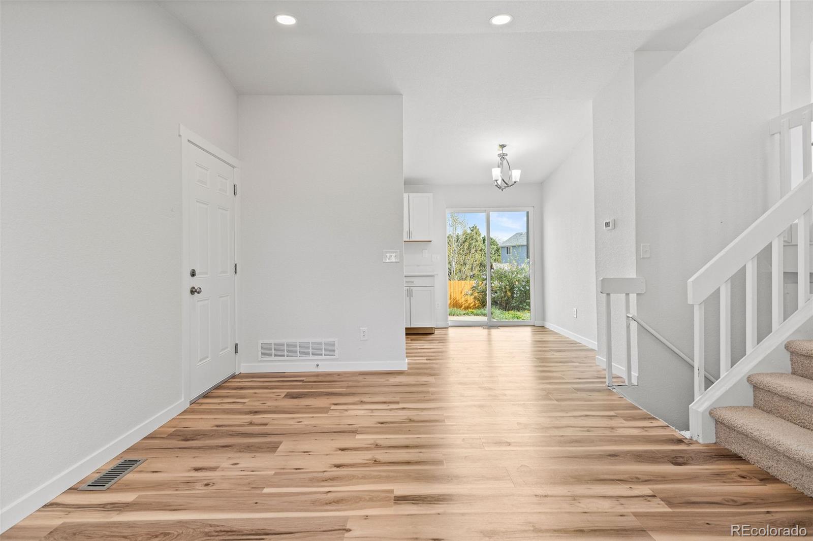 MLS Image #5 for 17485 e chenango drive,aurora, Colorado