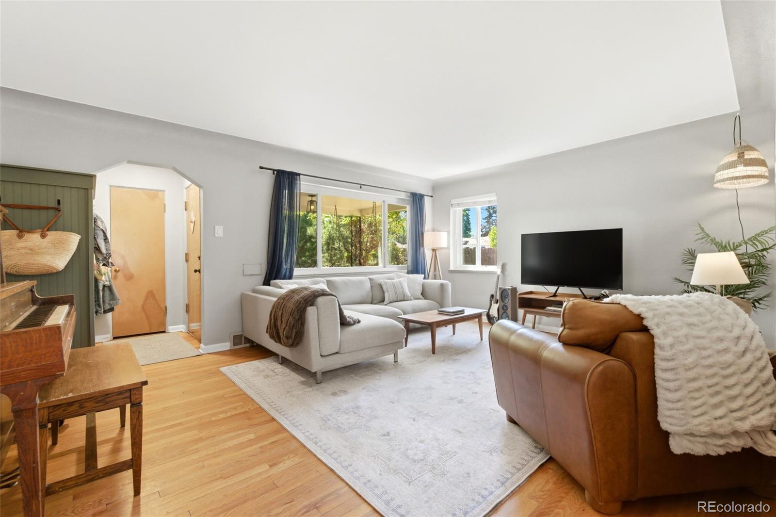 MLS Image #12 for 1365  oneida street,denver, Colorado