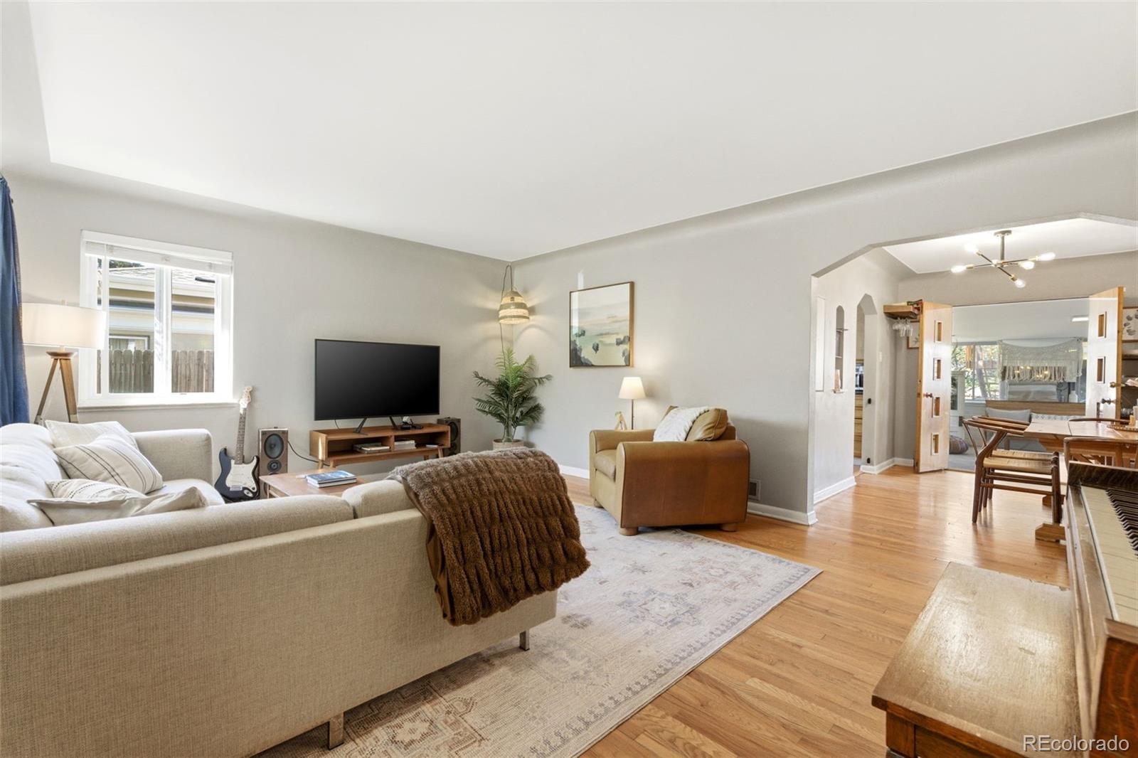 MLS Image #16 for 1365  oneida street,denver, Colorado