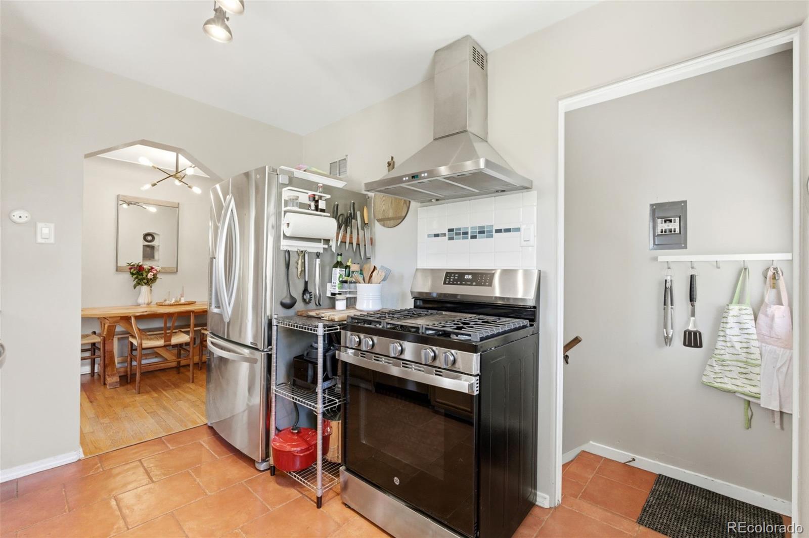 MLS Image #23 for 1365  oneida street,denver, Colorado