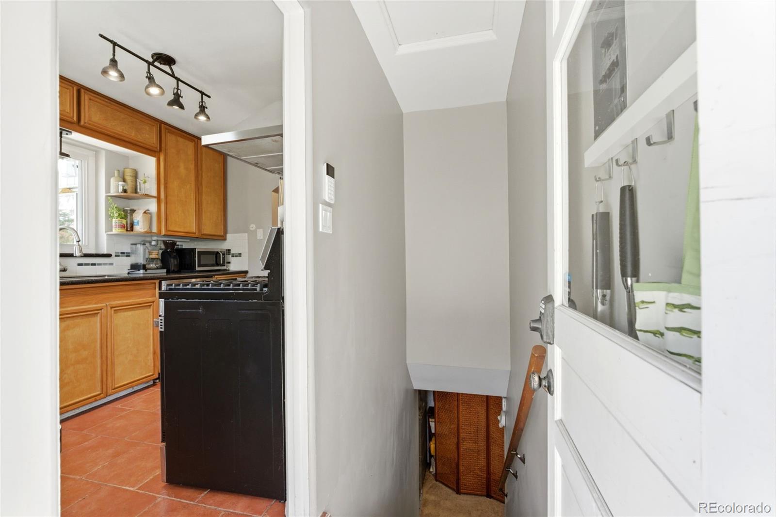 MLS Image #26 for 1365  oneida street,denver, Colorado