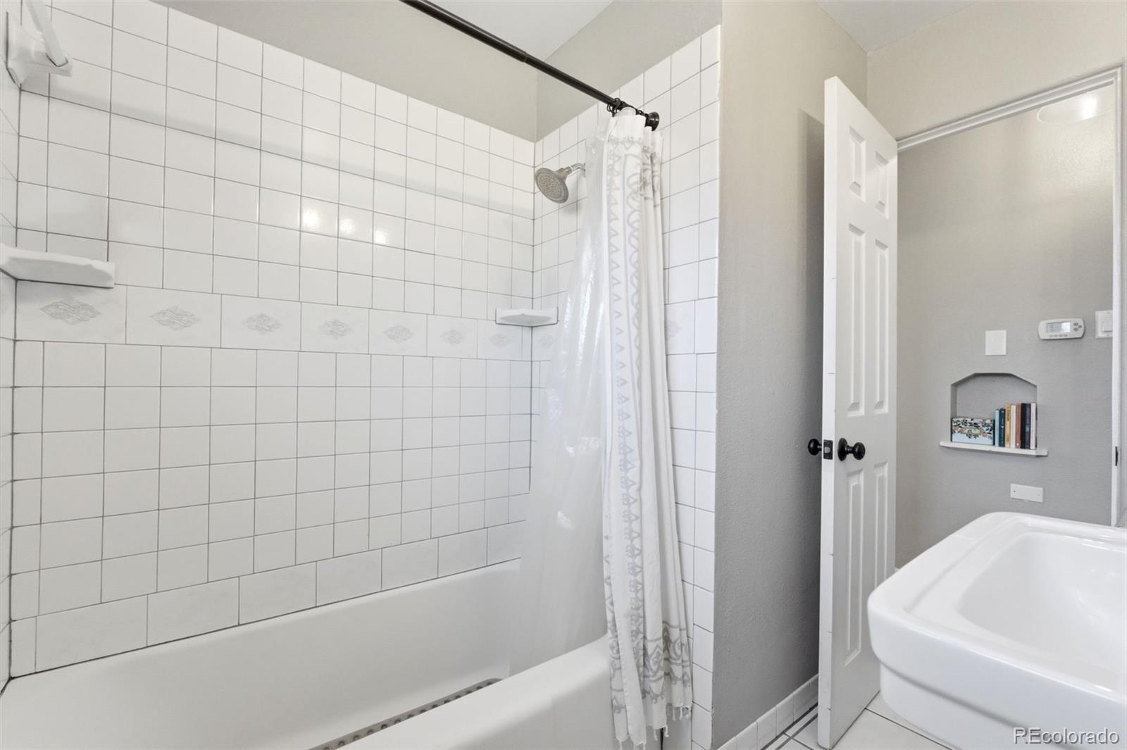MLS Image #34 for 1365  oneida street,denver, Colorado