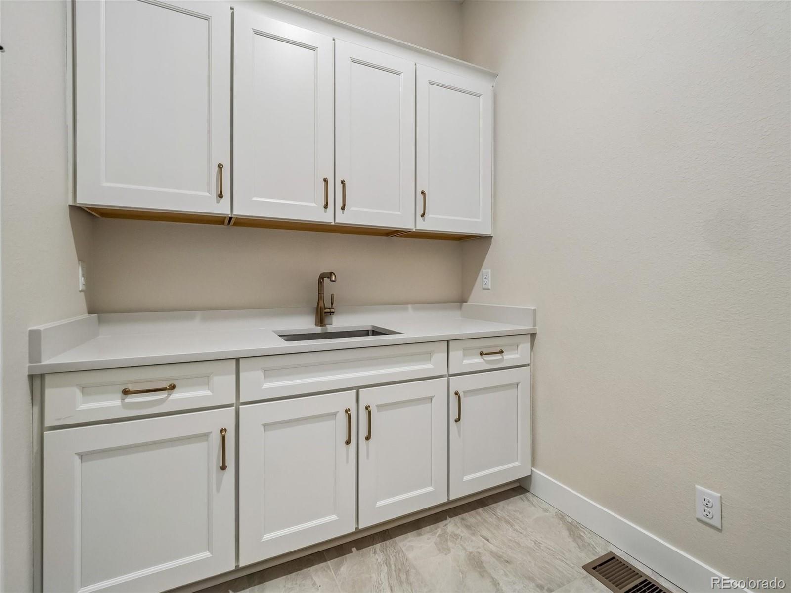 MLS Image #14 for 1327  oleander street,castle rock, Colorado