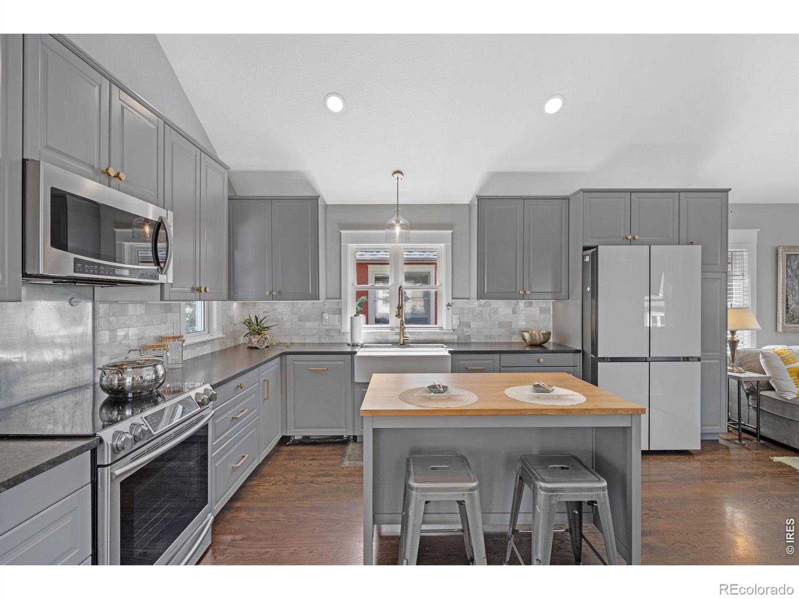 MLS Image #2 for 1029  katy lane,longmont, Colorado