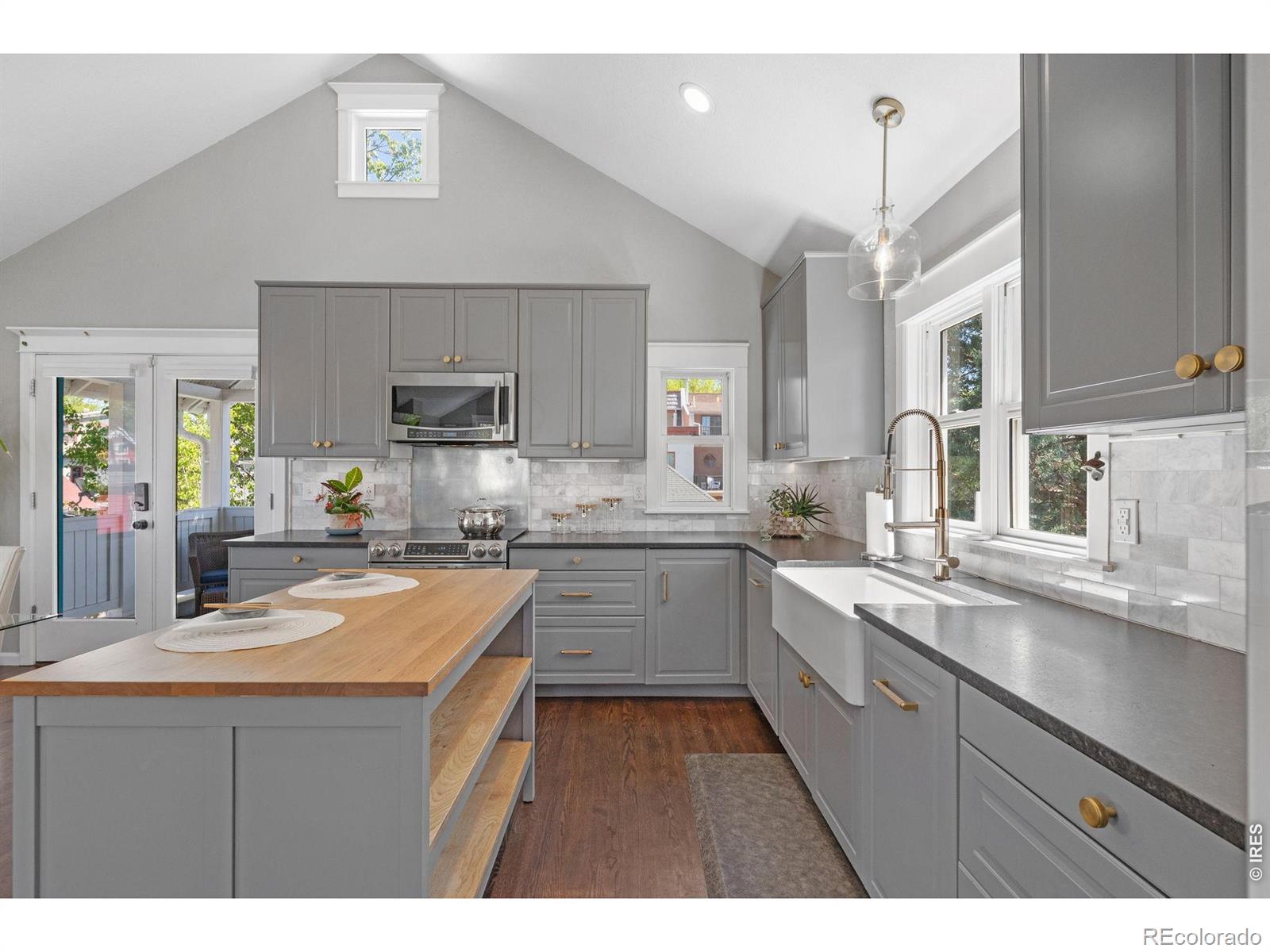 MLS Image #3 for 1029  katy lane,longmont, Colorado