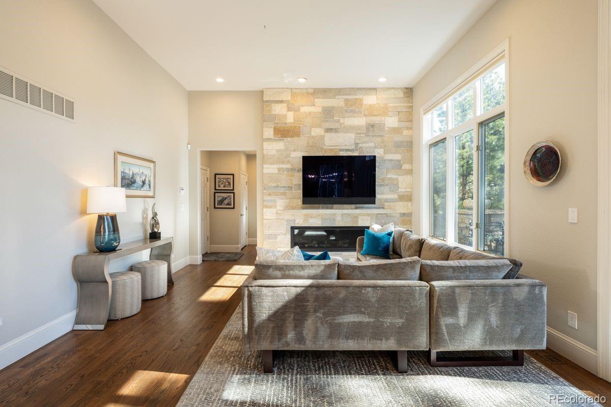 MLS Image #10 for 4525  silver gate drive,castle rock, Colorado