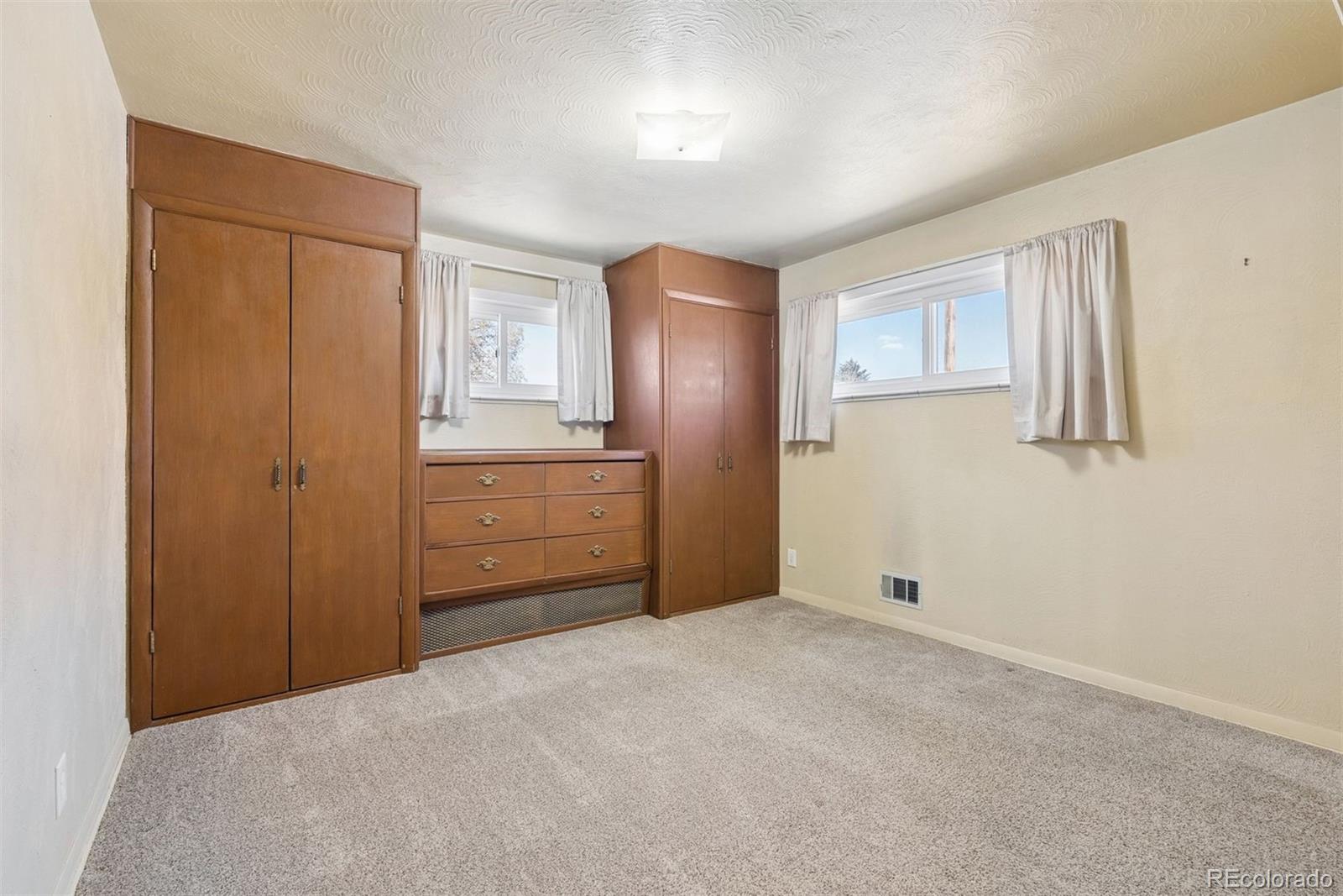 MLS Image #12 for 7031  ruth way,denver, Colorado