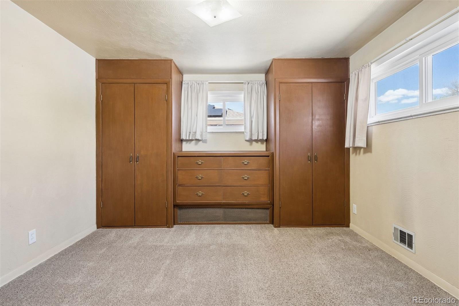 MLS Image #13 for 7031  ruth way,denver, Colorado