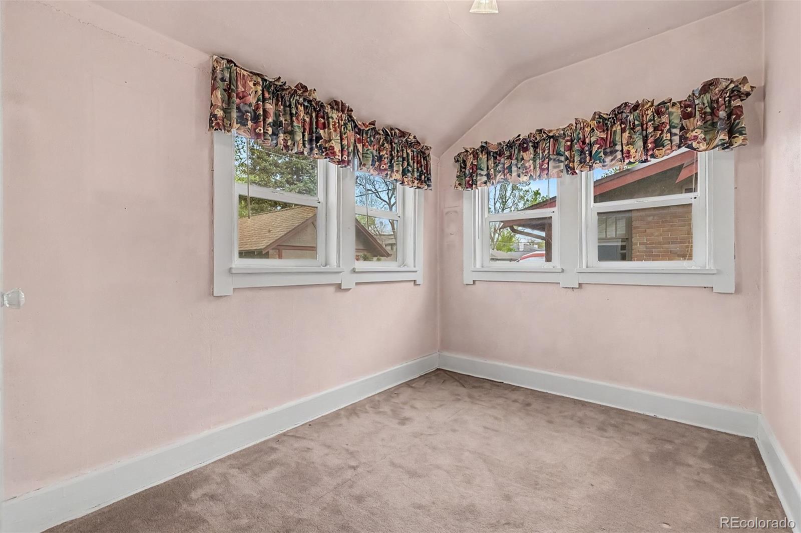 MLS Image #16 for 617 s vine street,denver, Colorado