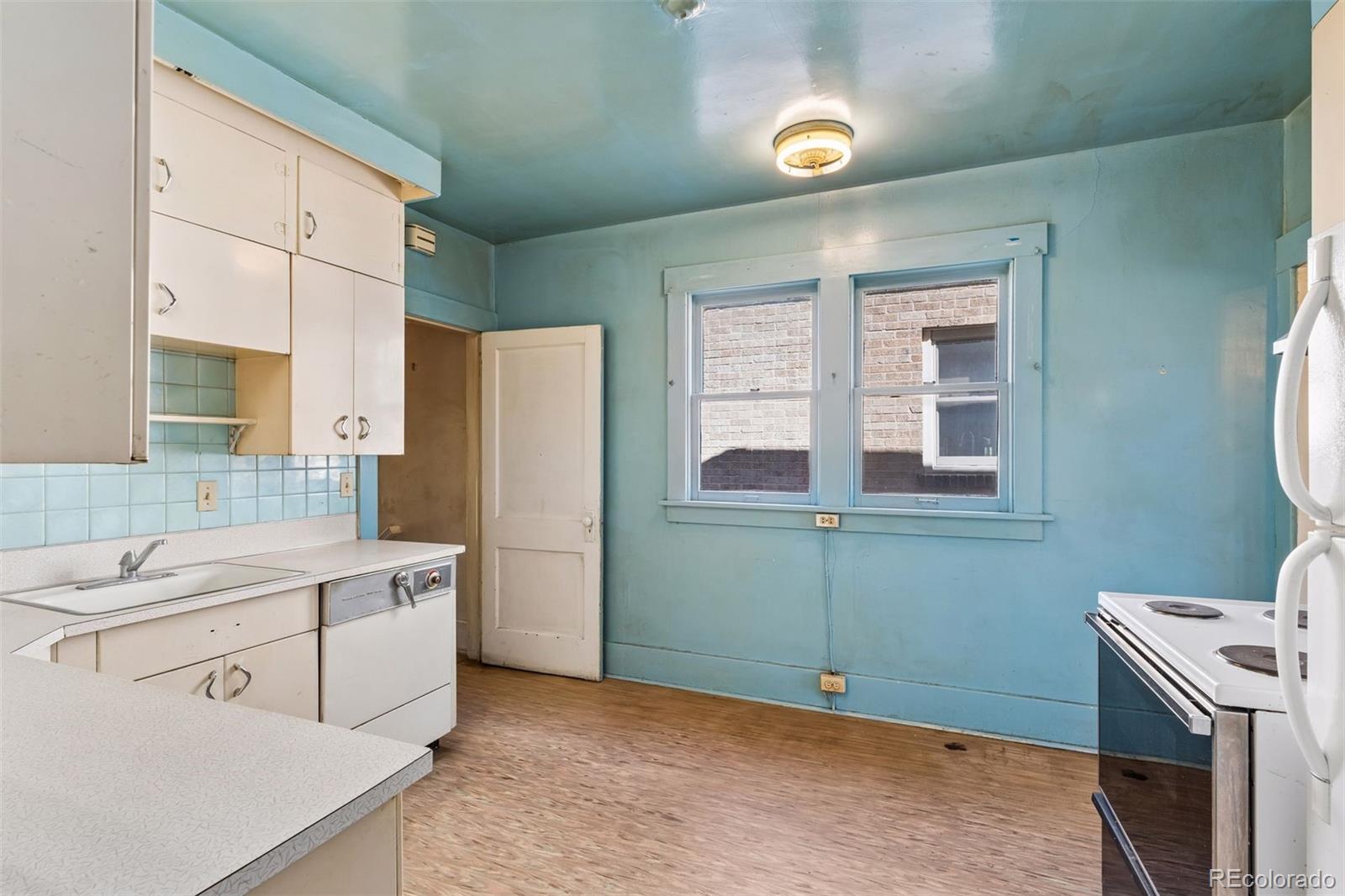 MLS Image #6 for 719 s race street,denver, Colorado