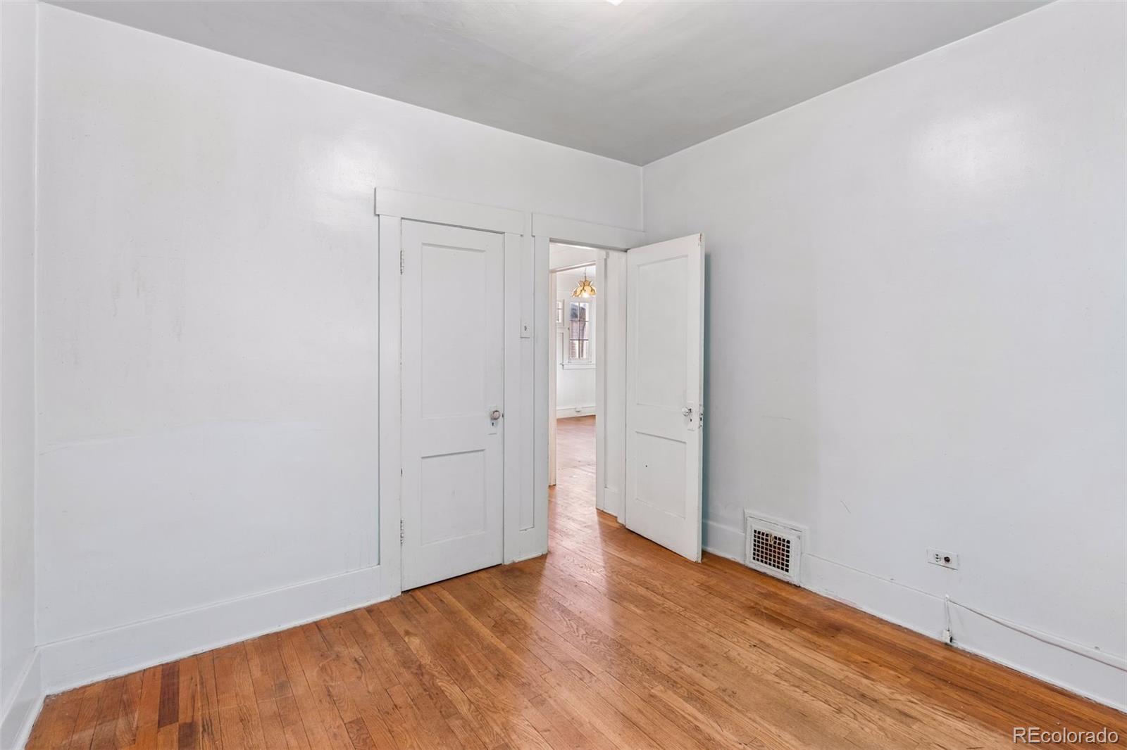 MLS Image #9 for 719 s race street,denver, Colorado