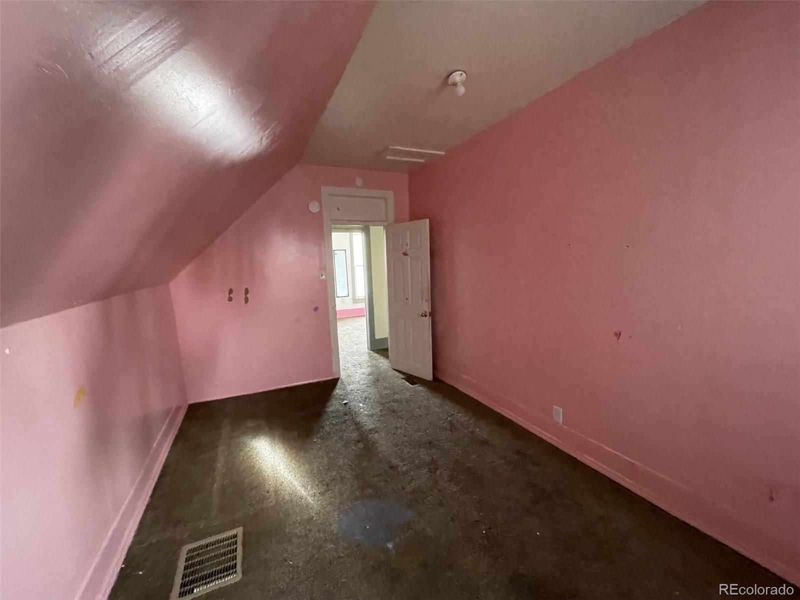 MLS Image #21 for 128  idaho avenue,pueblo, Colorado