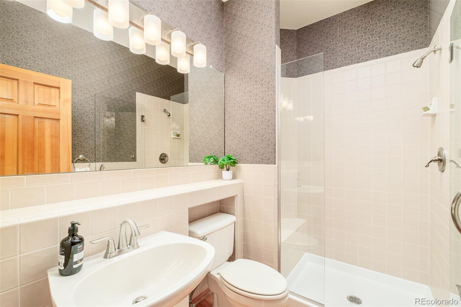 MLS Image #20 for 2290  juniper court,golden, Colorado