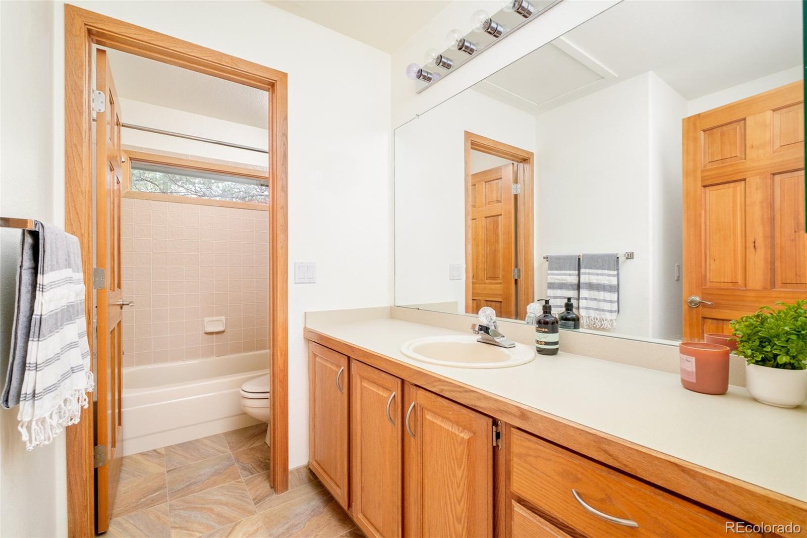 MLS Image #29 for 2290  juniper court,golden, Colorado