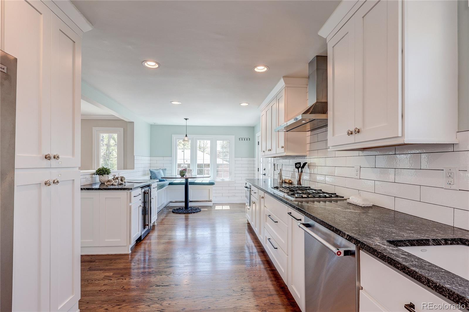 MLS Image #13 for 495 s york street,denver, Colorado