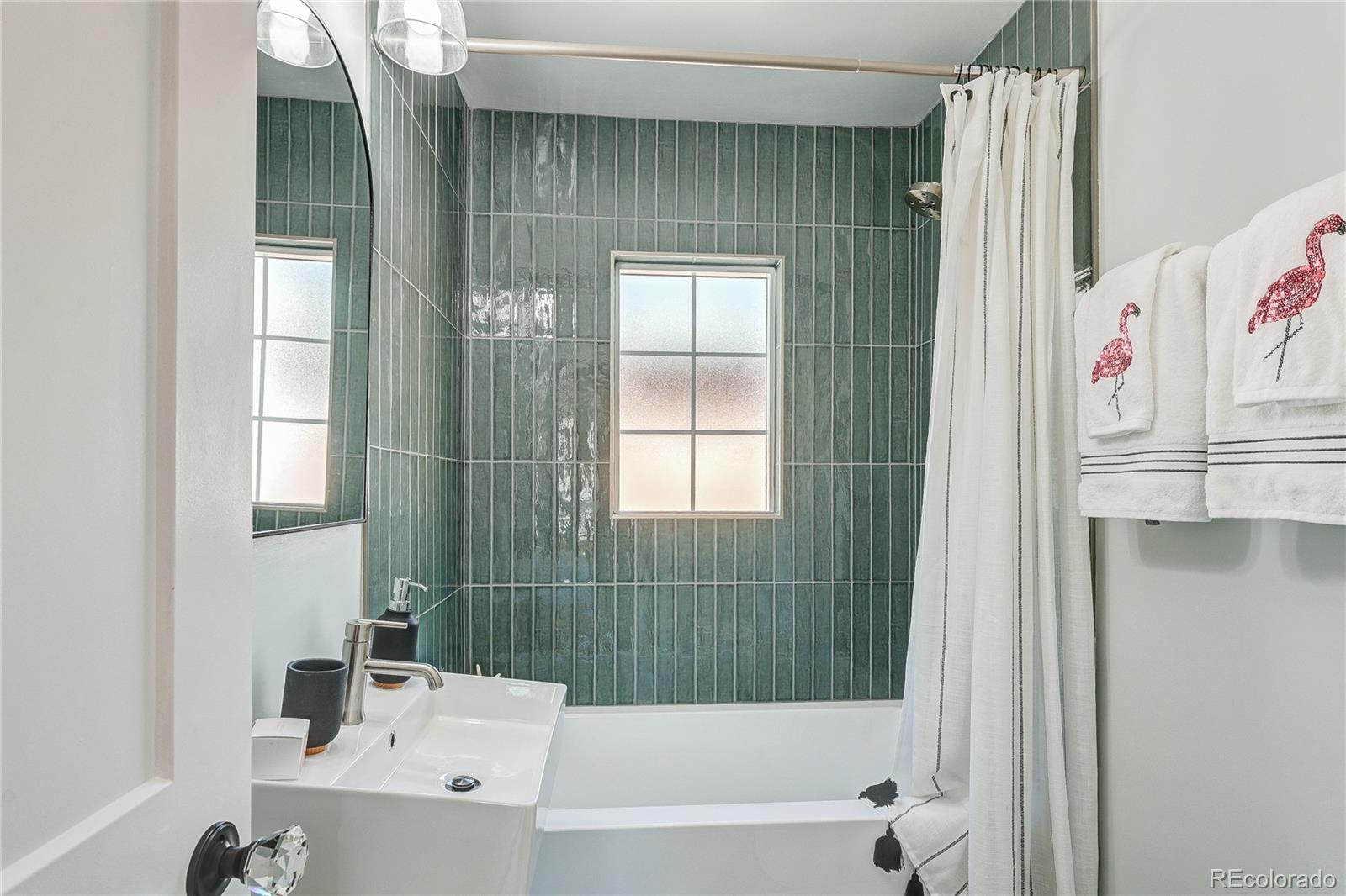 MLS Image #27 for 495 s york street,denver, Colorado