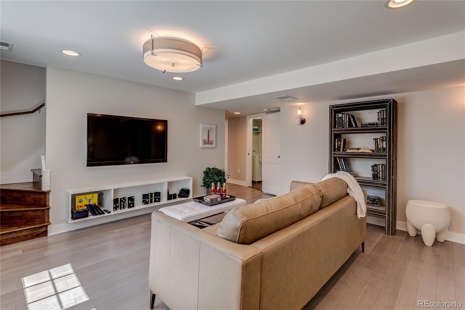 MLS Image #30 for 495 s york street,denver, Colorado