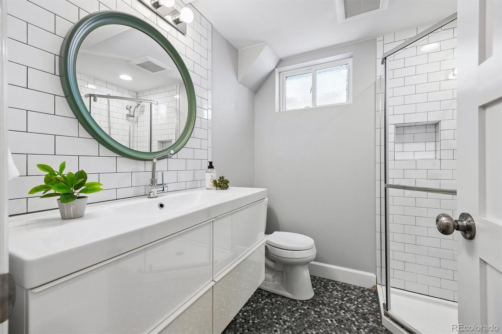 MLS Image #23 for 1892 s forest street,denver, Colorado