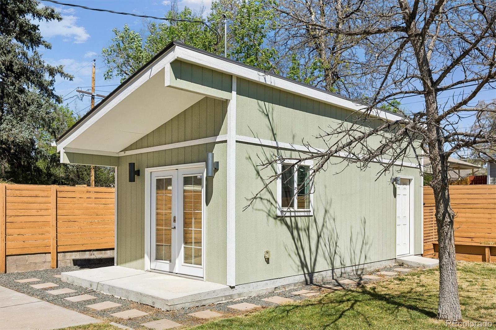 MLS Image #29 for 1892 s forest street,denver, Colorado