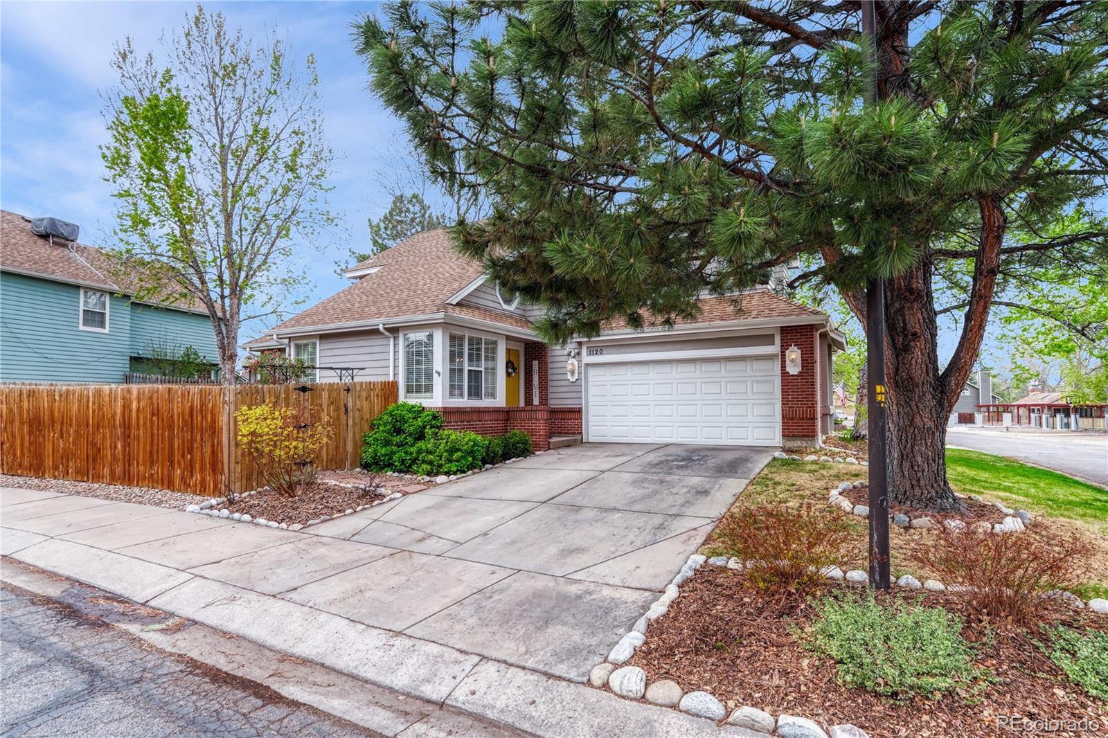 MLS Image #1 for 1120 s flower circle,lakewood, Colorado
