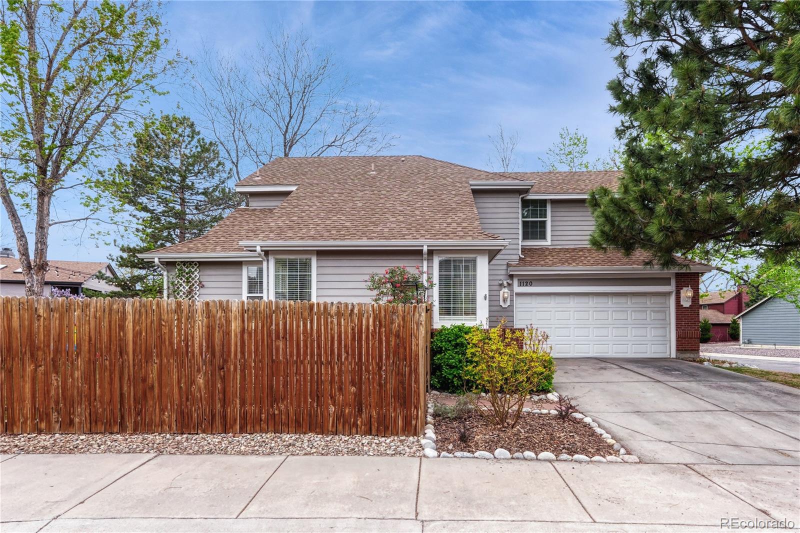 MLS Image #2 for 1120 s flower circle,lakewood, Colorado